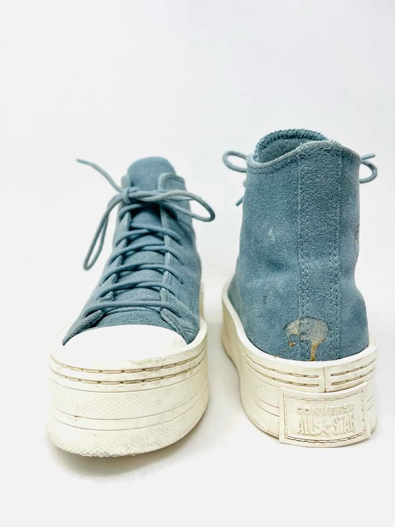 Converse Size 7.5 Blue/White Lace-Up Suede Shoes Sneakers